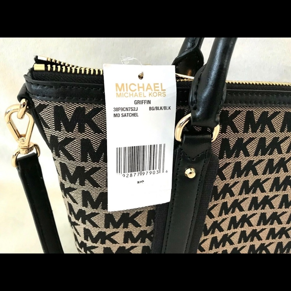 Authentic Michael Kors griffin medium blck satchel - Picture 4 of 8